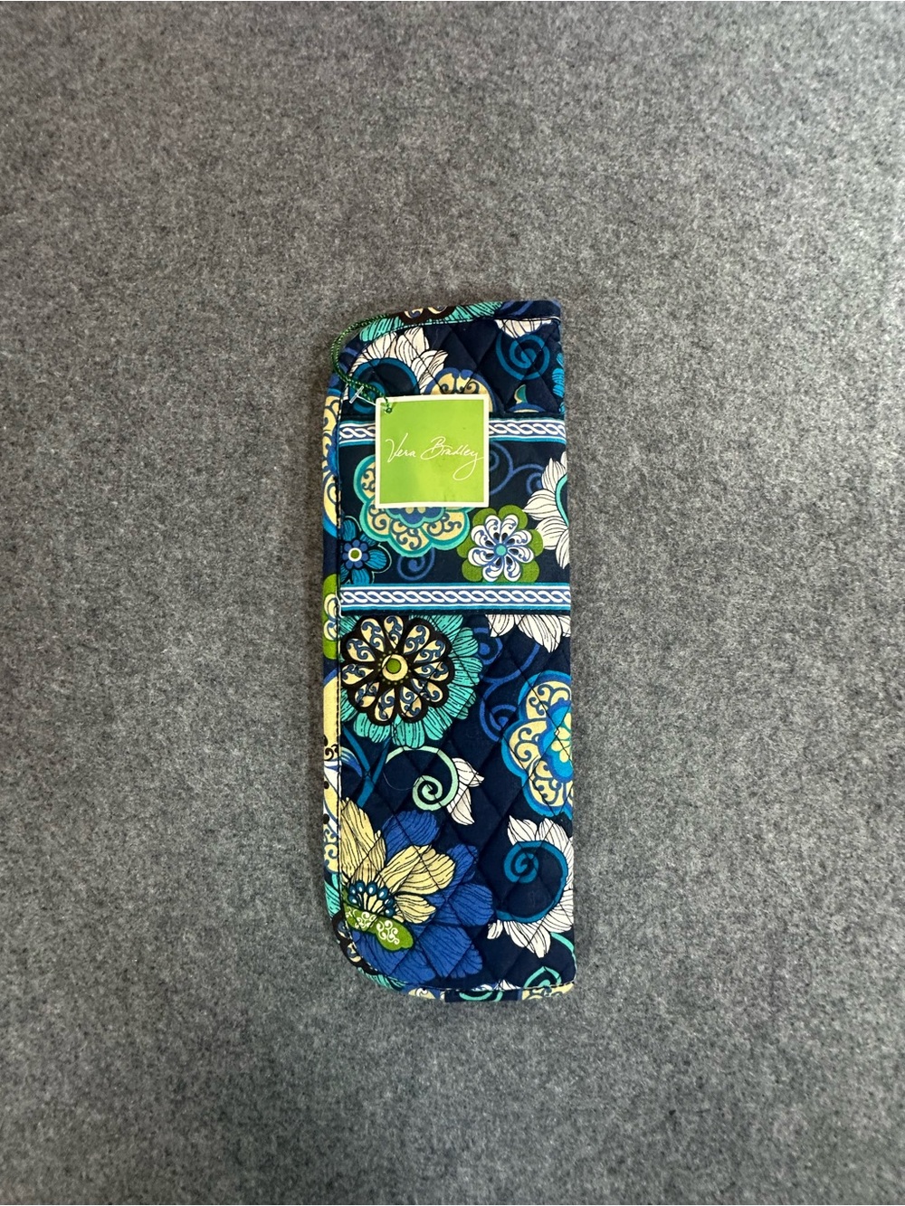 NWT Vera Bradley Blue Quilted Hot Tools Travel pouch
